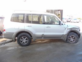 2002 MITSUBISHI MONTERO LIMITED WHITE 3.5 AT 4WD 193943